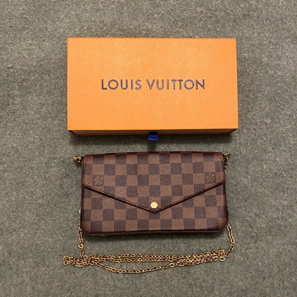 Louis Vuitton Félicie Pochette in Damier Ebene